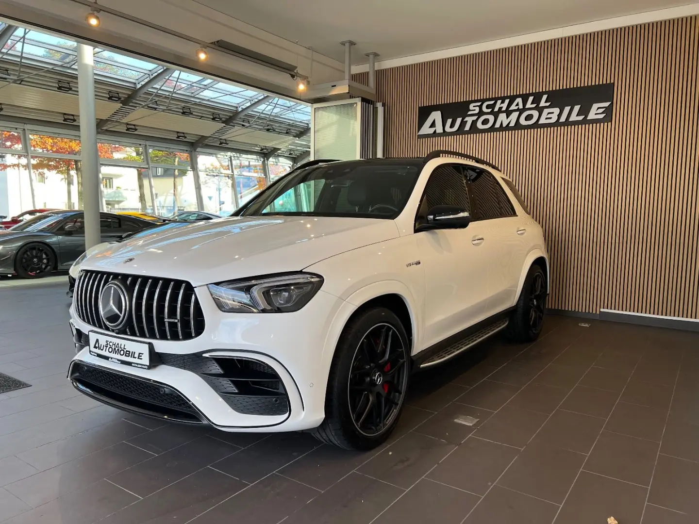 GLE 63s AMG  PANO MASSAGE AHK HUD NIGHT FULL VAT