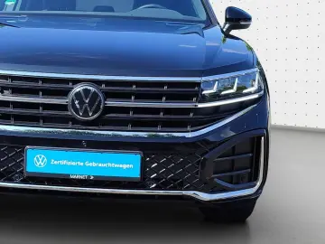 Touareg 3.0 TDI DSG 4Motion R-Line AHK  StHzg  K