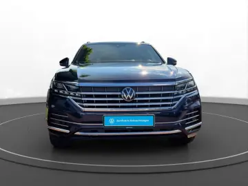 Touareg 3.0 TDI DSG 4Motion AHK SHZ Leder