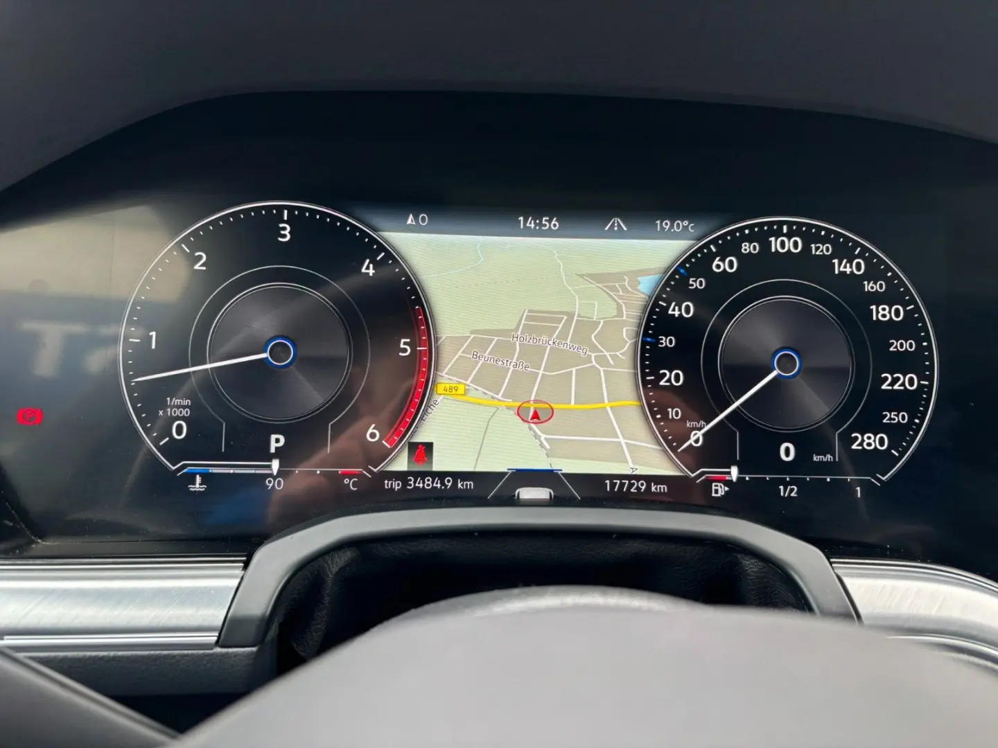 Touareg Elegance 4MO PANO StHz AHK MEMO-Pk. VOLL