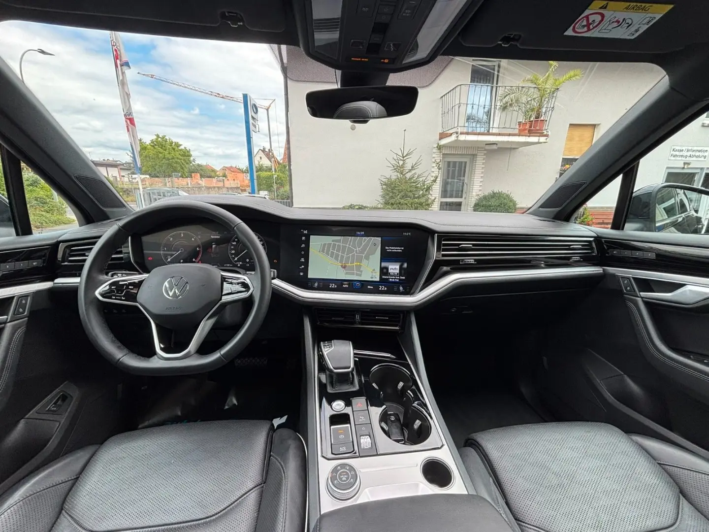 Touareg Elegance 4MO PANO StHz AHK MEMO-Pk. VOLL