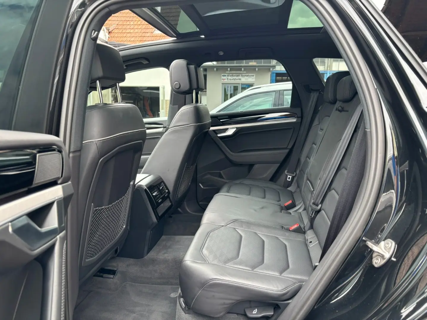 Touareg Elegance 4MO PANO StHz AHK MEMO-Pk. VOLL