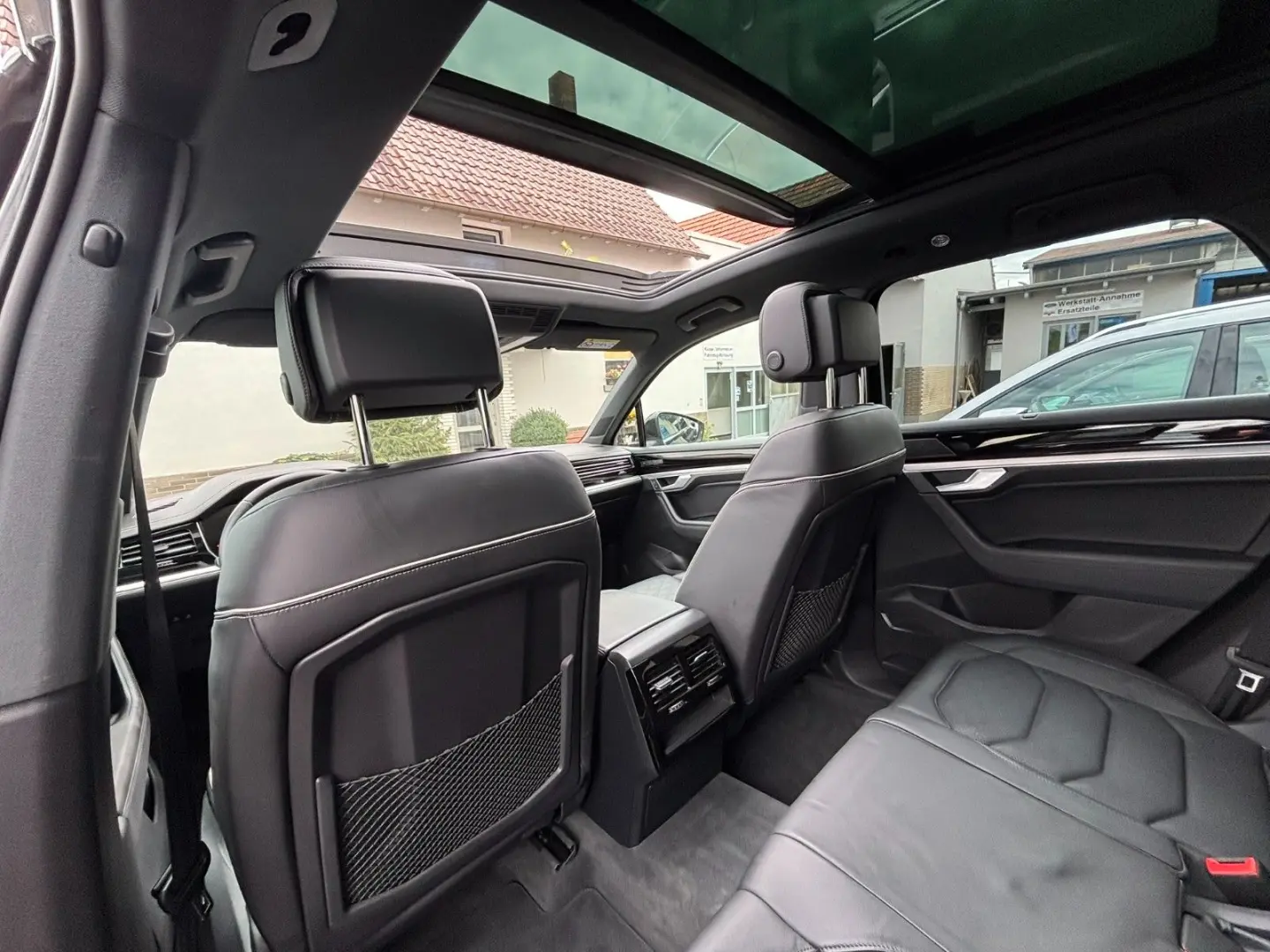 Touareg Elegance 4MO PANO StHz AHK MEMO-Pk. VOLL