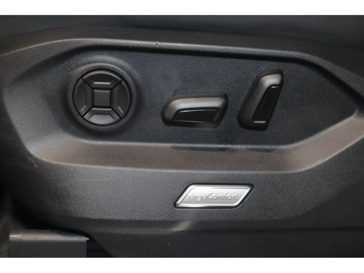 Touareg 3.0 TDI 4Motion R-Line Panorama IQ.Light