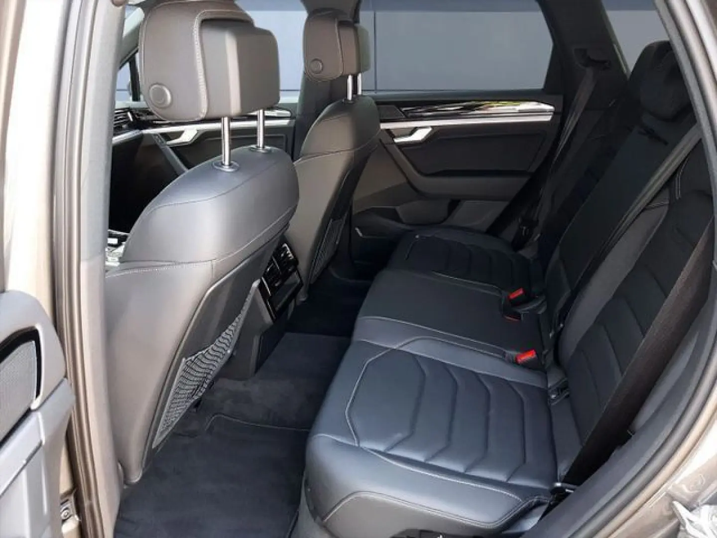 Touareg R-Line 3.0 V6 TDI 4Motion 8-Gang Automat