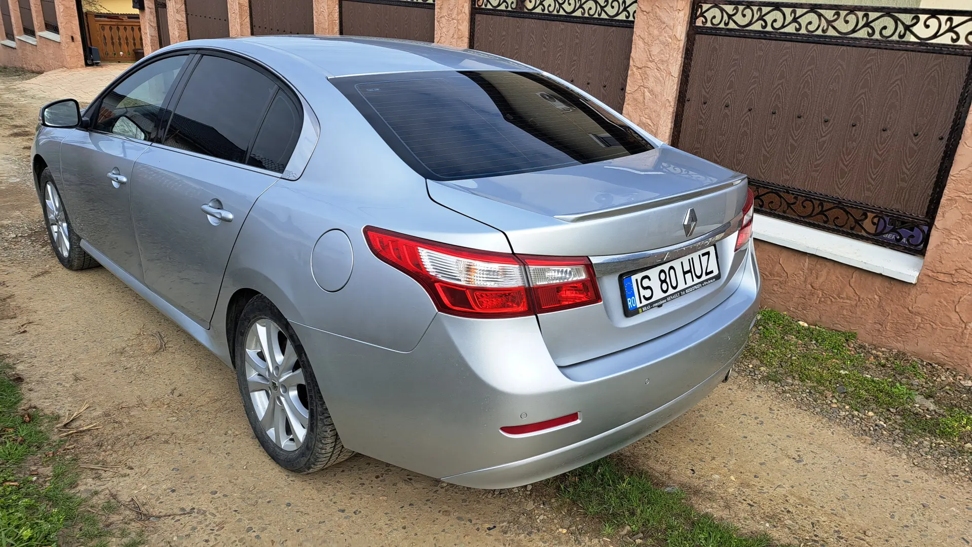 Renault Latitude