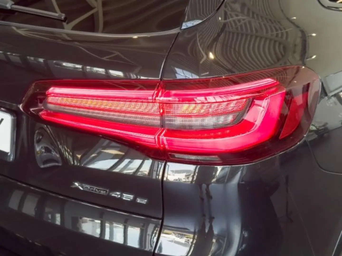 X5 xDrive45e M Sport Bowers & Wilkins