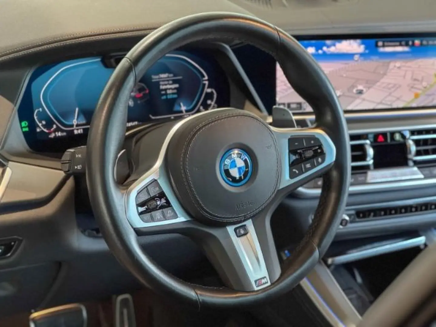 X5 xDrive45e M Sport Bowers & Wilkins