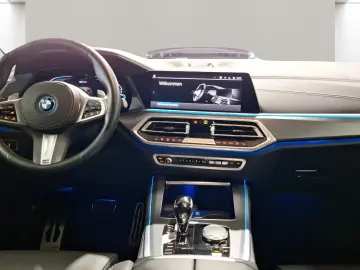 X5 xDrive45e M Sport Bowers & Wilkins Head-Up