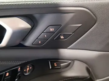 X5 xDrive45e M Sport Bowers & Wilkins Head-Up