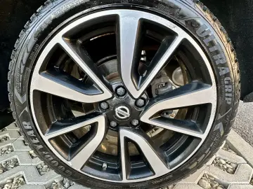 Nissan Qashqai  incalzire scaune  pachet Tekna  garantie