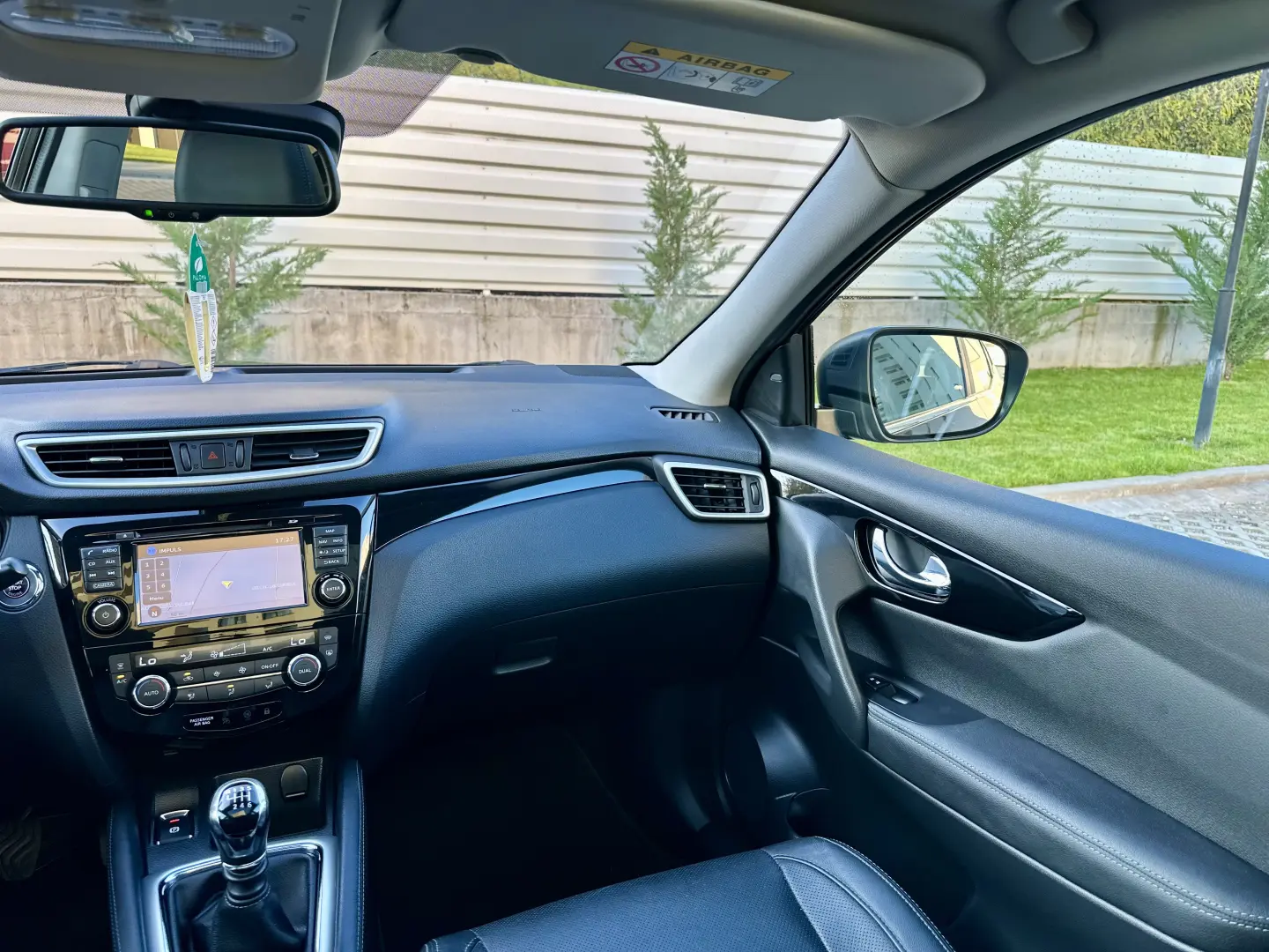 Nissan Qashqai  incalzire scaune  pachet Tekna  garantie