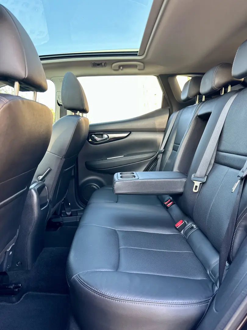 Nissan Qashqai  incalzire scaune  pachet Tekna  garantie