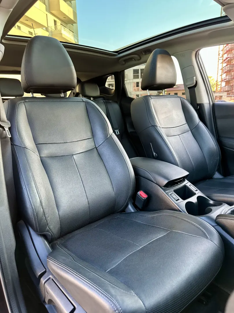 Nissan Qashqai  incalzire scaune  pachet Tekna  garantie