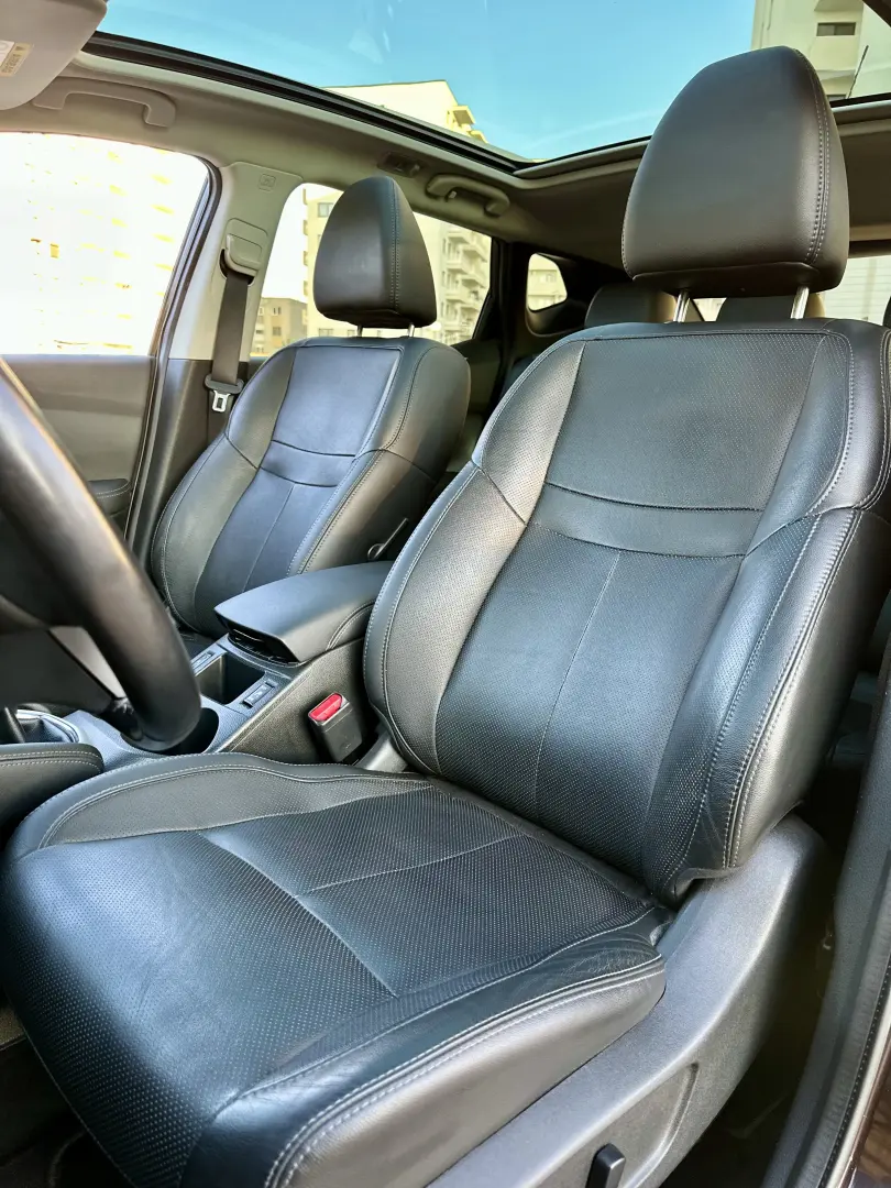 Nissan Qashqai  incalzire scaune  pachet Tekna  garantie