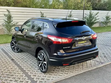 Nissan Qashqai  incalzire scaune  pachet Tekna  garantie