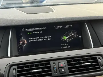 BMW Seria 5 528i xDrive Aut.