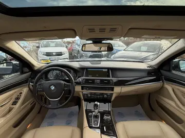 BMW Seria 5 528i xDrive Aut.