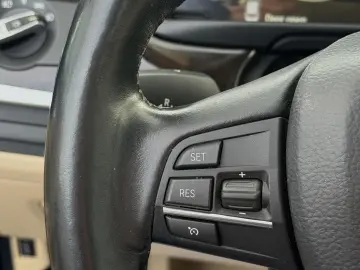 BMW Seria 5 528i xDrive Aut.