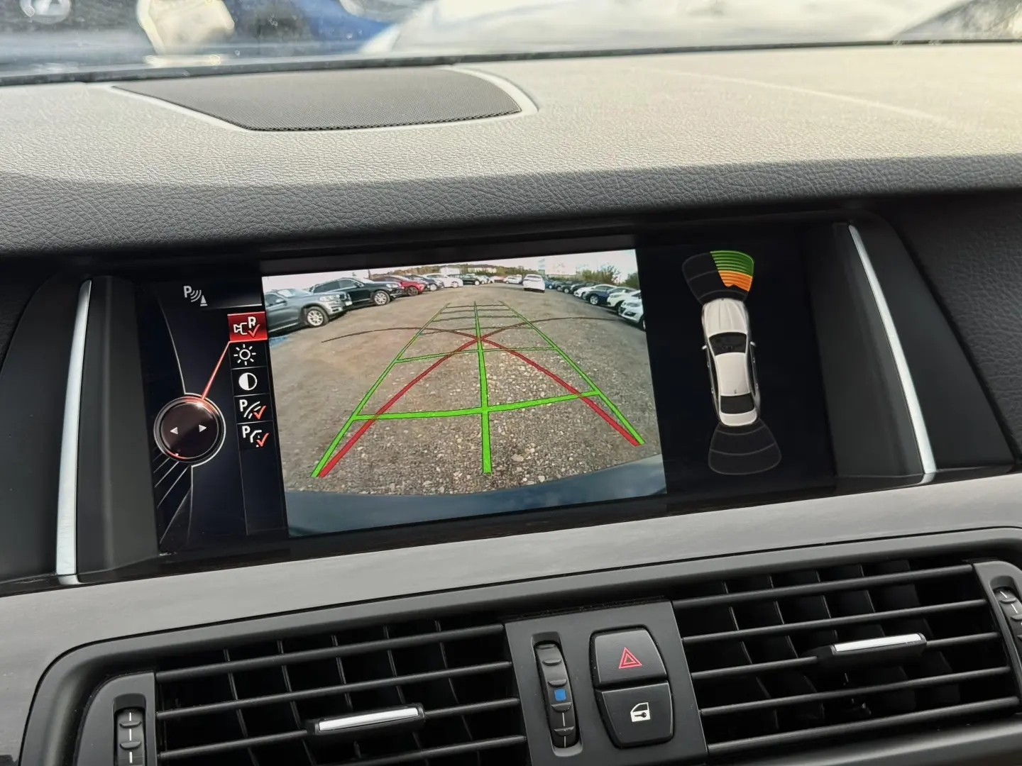 BMW Seria 5 528i xDrive Aut.