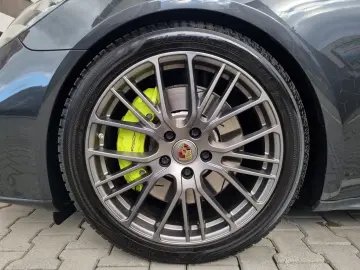 Porsche Panamera 4 E-Hybrid 2.9 V6 PDK