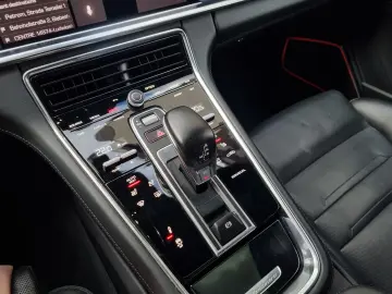 Porsche Panamera 4 E-Hybrid 2.9 V6 PDK