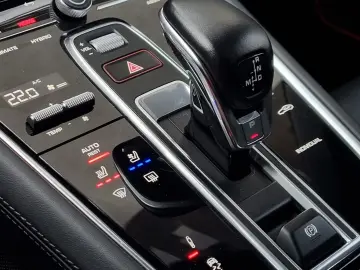 Porsche Panamera 4 E-Hybrid 2.9 V6 PDK