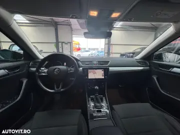 Skoda Superb Combi 2.0 TDI DSG Style