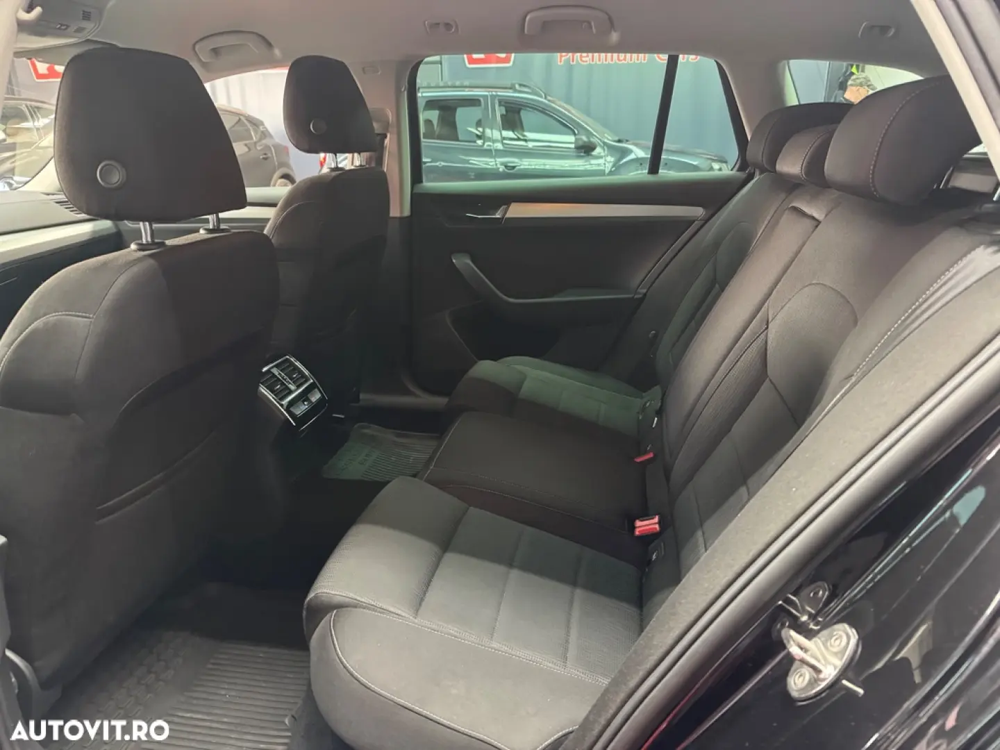 Skoda Superb Combi 2.0 TDI DSG Style