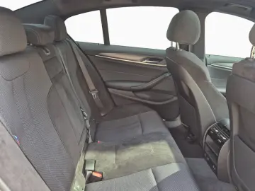 BMW 545e xDr Lim M SPORT GSD Kamera HUD HiFi St Go