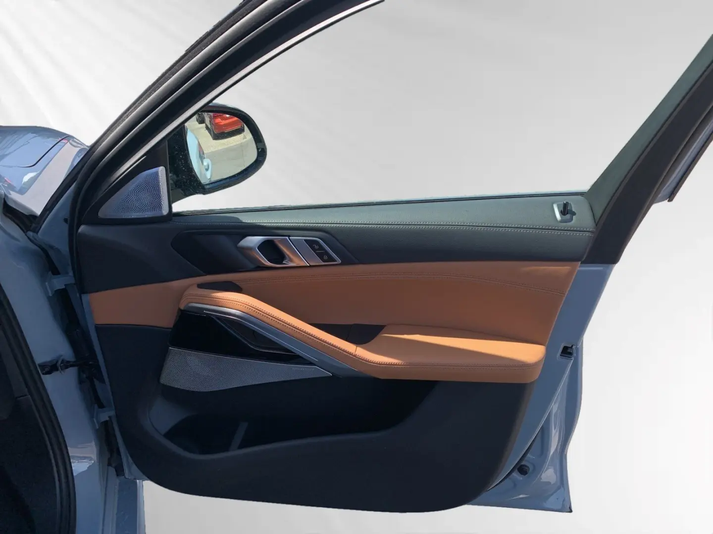 X6 xDrive30d M Sport SkyLounge AHK B&W Standhzg.