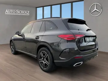 GLC 300 d 4M AMG NIGHT AHK PANO DISTR LED FLA WS