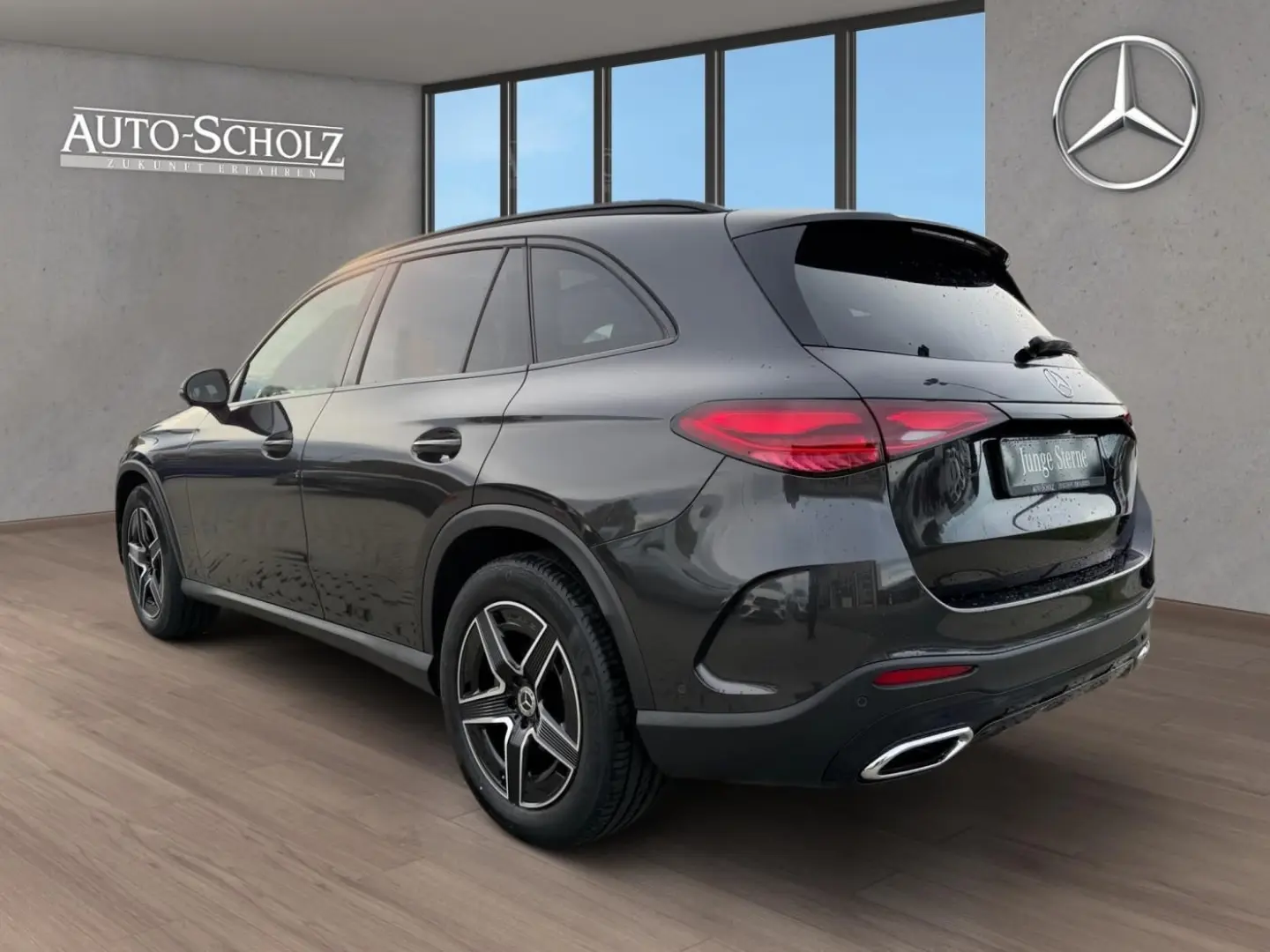 GLC 300 d 4M AMG NIGHT AHK PANO DISTR LED FLA WS