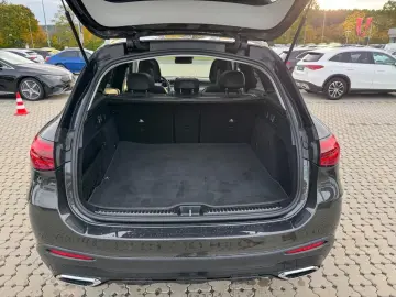 GLC 300 d 4M AMG NIGHT AHK PANO DISTR LED FLA WS