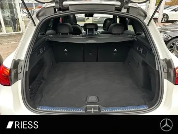 GLC 220 d 4M AMG Sport Night Distr Pano AHK 360