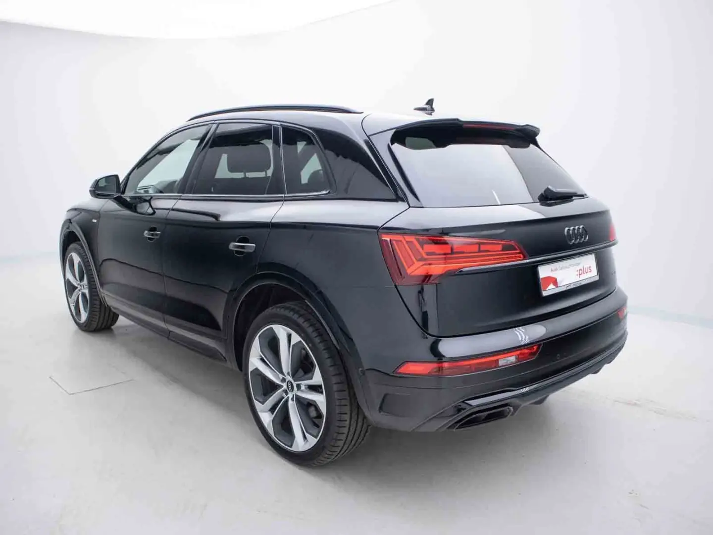 Q5 40TDI  QUATTRO S-LINE MATRIX B&O ACC 360 Massage