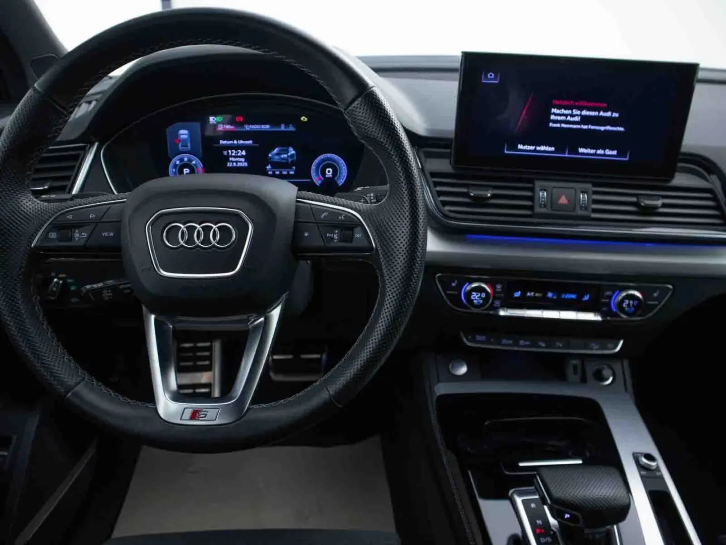 Q5 40TDI  QUATTRO S-LINE MATRIX B&O ACC 360 Massage