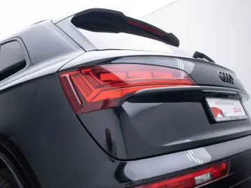 Q5 40TDI  QUATTRO S-LINE MATRIX B&O ACC 360 Massage