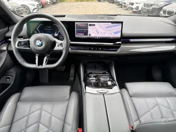 520dA xDr M SPORT LivePro KomSi Pano AHK 360