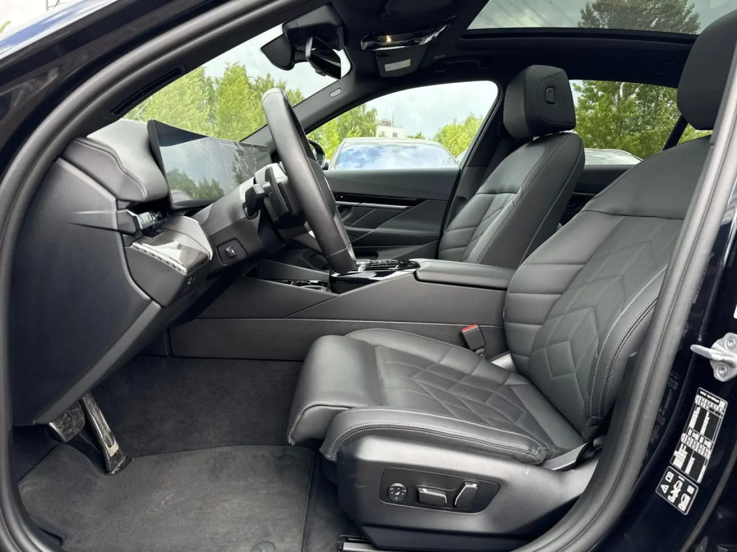 520dA xDr M SPORT LivePro KomSi Pano AHK 360