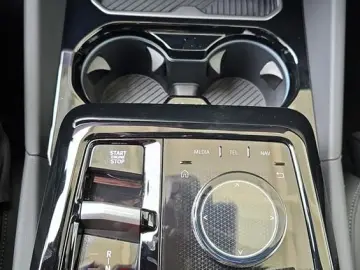 BMW 520 d xDr. M-Sport Standhzg. Head-Up Sitzbelüft