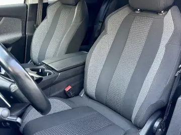 Peugeot 3008  146.000 Km  distributie noua  garantie  rate