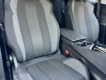 Peugeot 3008  146.000 Km  distributie noua  garantie  rate