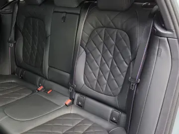 BMW X6 xDrive30d M Sport Pro 22  Pano ACC