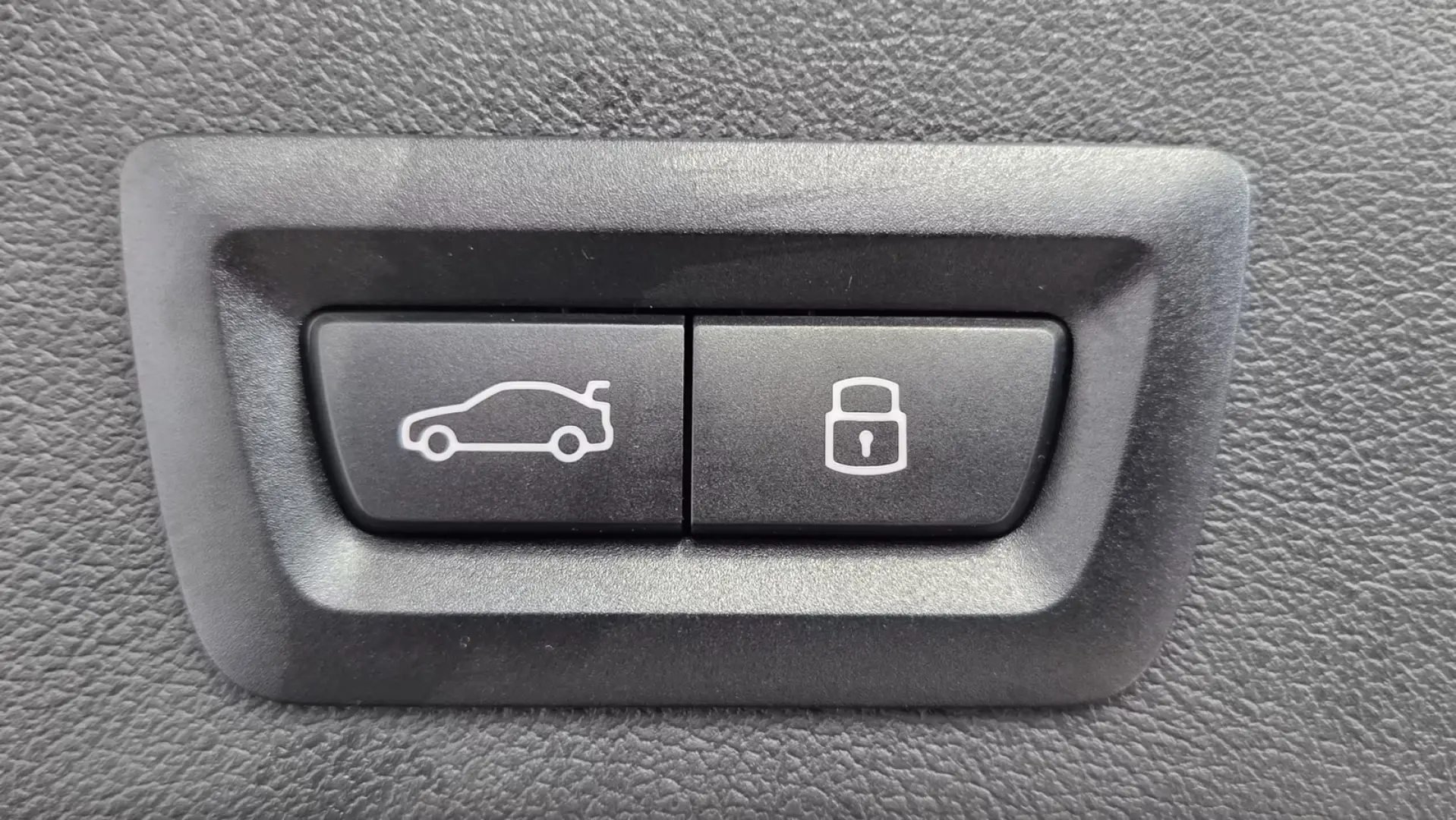 BMW X6 xDrive30d M Sport Pro 22  Pano ACC