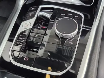 BMW X6 xDrive30d M Sport Pro 22  Pano ACC