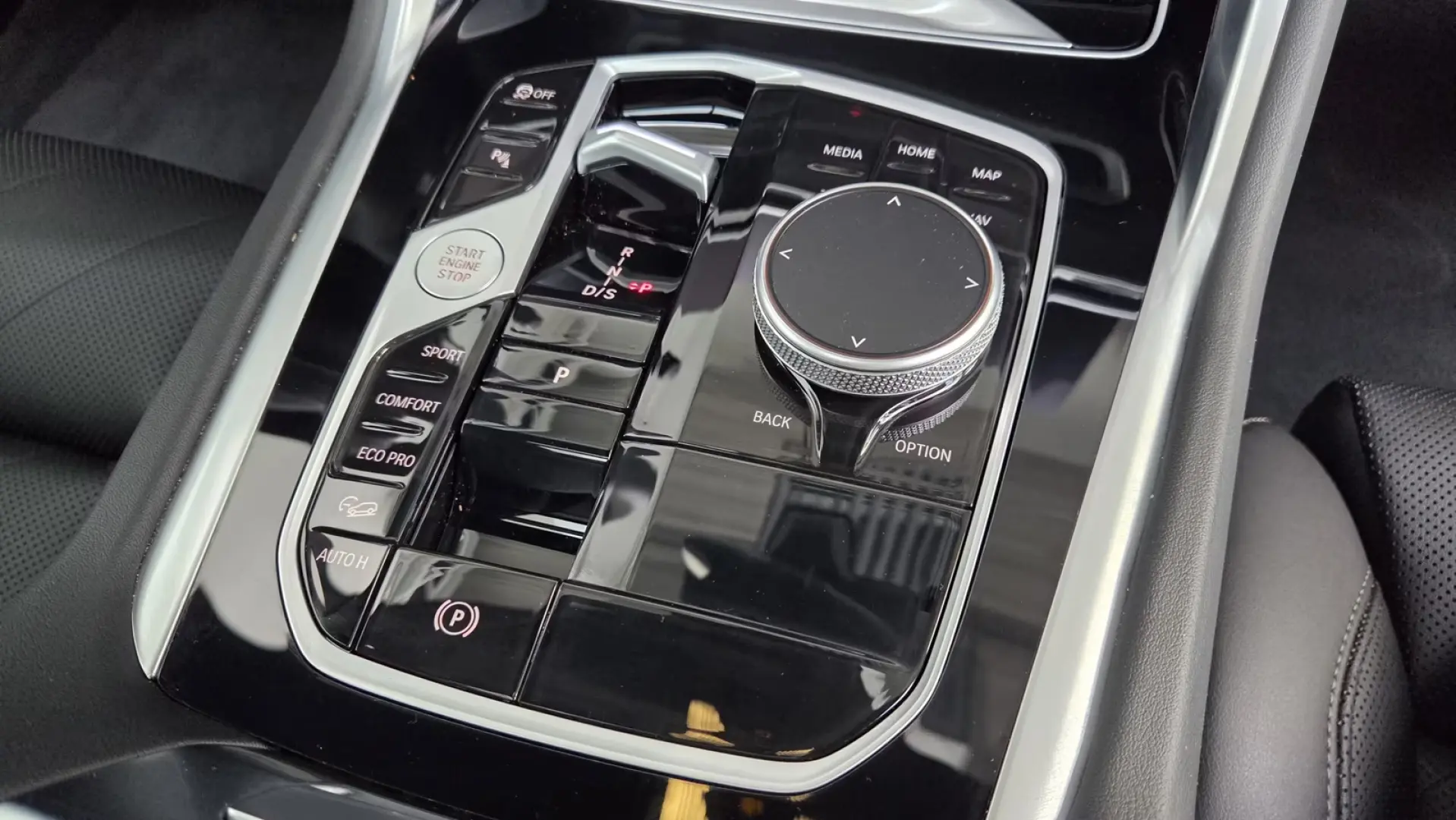 BMW X6 xDrive30d M Sport Pro 22  Pano ACC