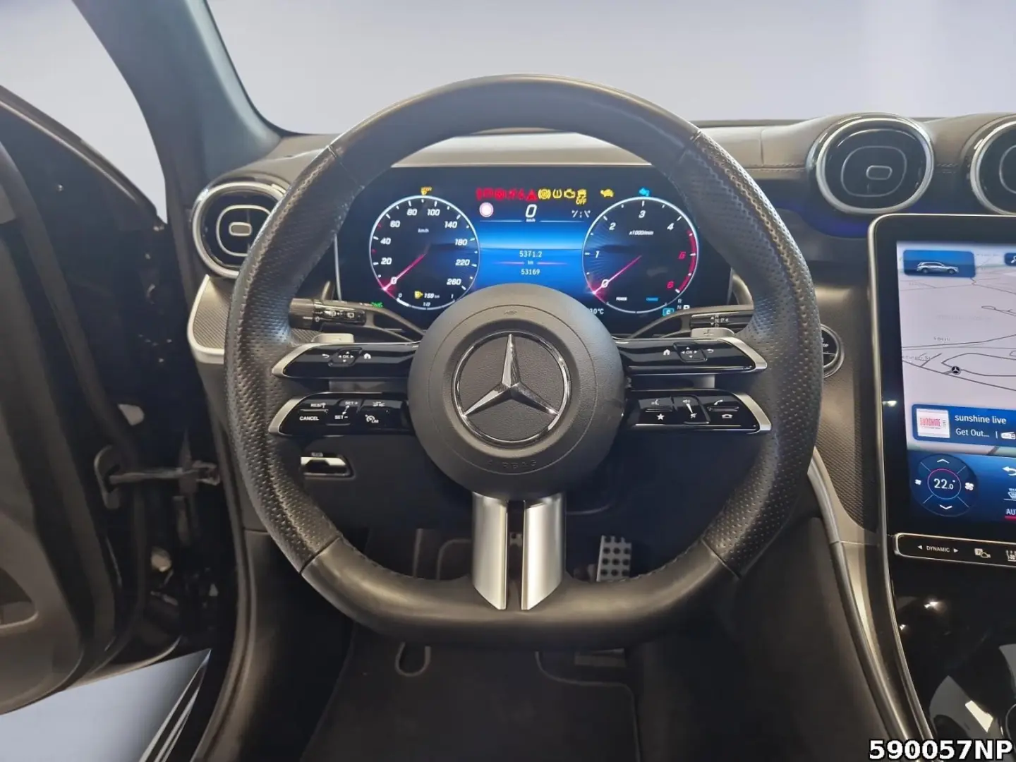 GLC 220 d 4M AMG Burmester Pano 360  Standh. 20