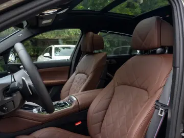 BMW X6 30d M SPORT. PANO. LUFTF.