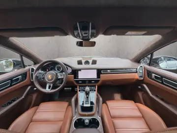 Porsche Cayenne Turbo Matrix HUD 360 BOSE Pano ACC